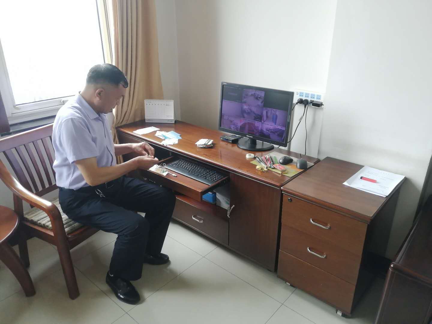 33973632.jpg 33973632.jpg